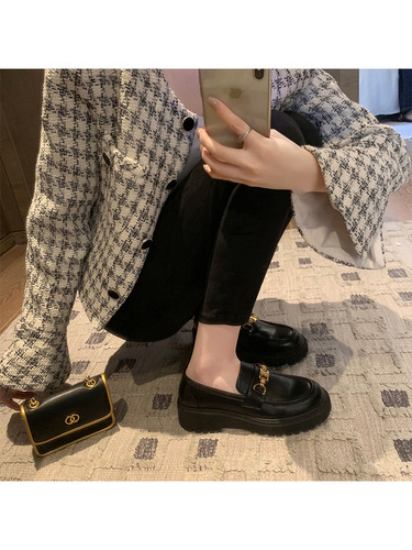 Grape Mom's same style 2024 spring British style thick-soled loafers for women small leather shoes large size single shoes
