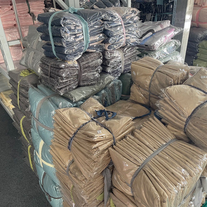 Sábanas de cama tela al por mayor tratamiento de agua lavado algodón dormitorio de color sólido cama doble arroz colcha blanca gris oscuro