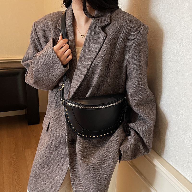 Fashionable Rivet Design Shoulder Bag Women's Sports Chest Bag Waist Bag Commuting Casual Crossbody Small Backpack for Women