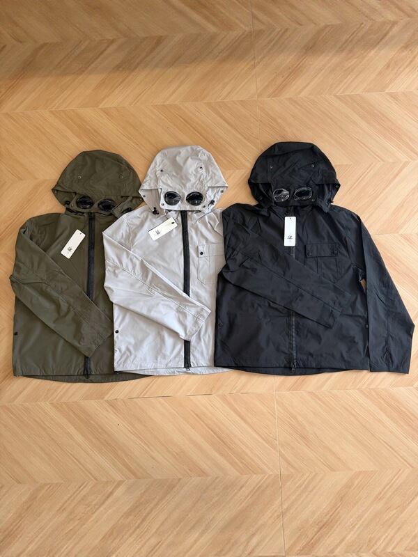 Waterproof Hooded Men's Jacket, Outdoor Windproof Jacket, New Casual Softshell Jacket for Men and Women