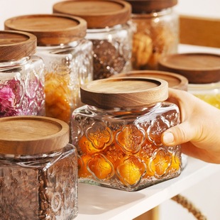 Vintage embossed glass sealed jar square storage bottle snacks dried fruit storage jar kitchen household glass jar