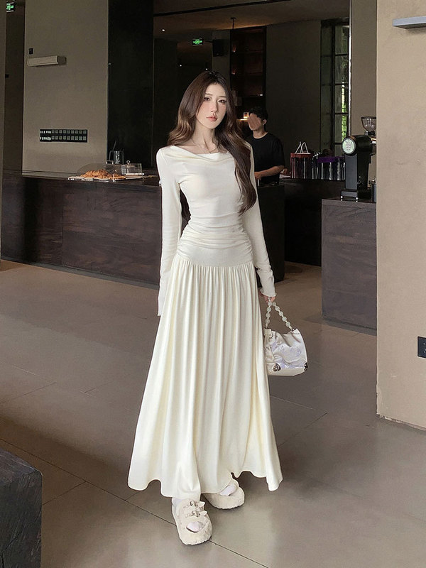 纯欲辣妹收腰修身显瘦长袖针织连衣裙女秋季法式气质内搭打底长裙|undefined