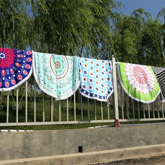 Inventory of pure cotton beach towels库存纯棉沙滩巾流苏浴巾