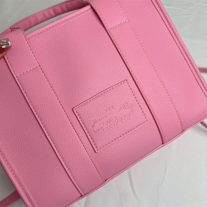 Bolsos de moda de comercio exterior para mujer, nuevos bolsos tote transfronterizos, bolsos diagonales de un solo hombro, bolsos portátiles, bolsos retro, moda 2025