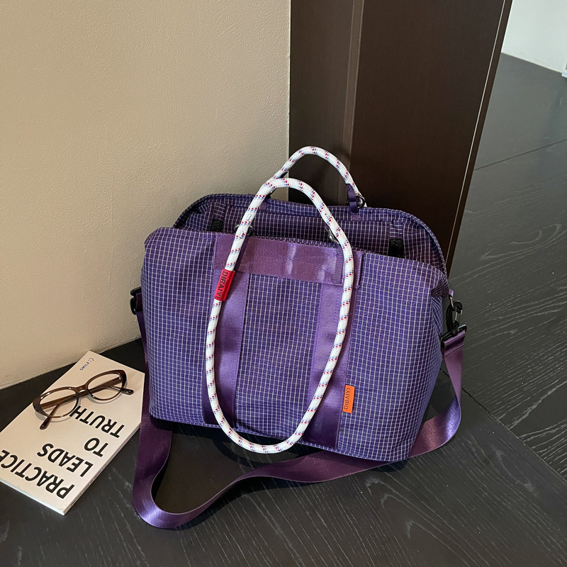 Wholesale Japanese-style trendy travel bag, large-capacity versatile crossbody bag for commuting, lightweight sports training handbag, gym bag Wholesale Japanese-style trendy travel bag, large-capacity versatile crossbody bag for commuting, lightweight sports training handbag, gym bag