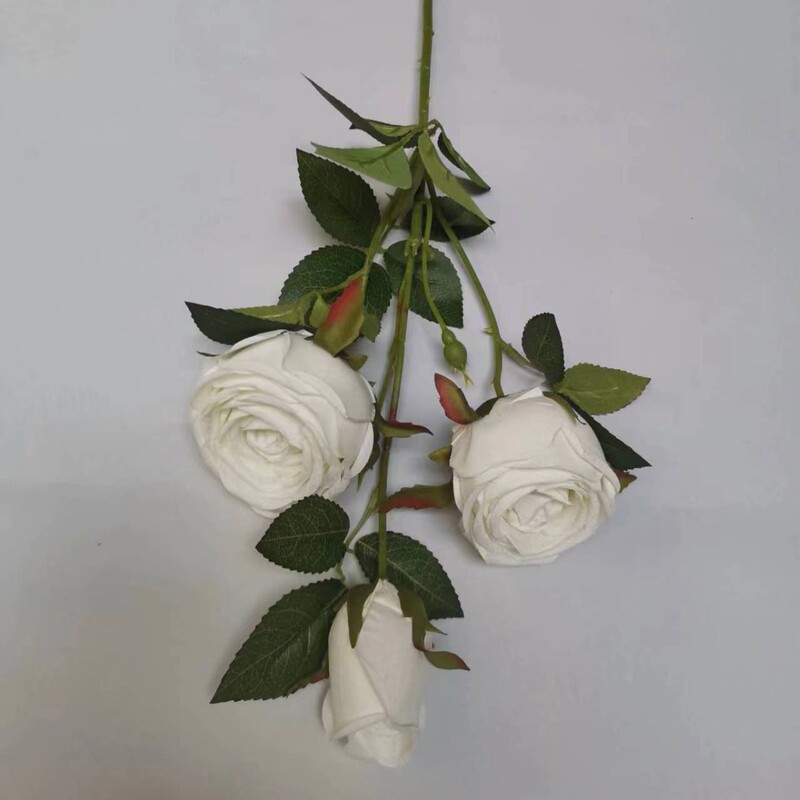 3頭の丸いバラのシミュレーションの花のメーカーの小売家庭の結婚祝いの装飾の道具の結婚式は造花の乾いた花を配置します。|undefined