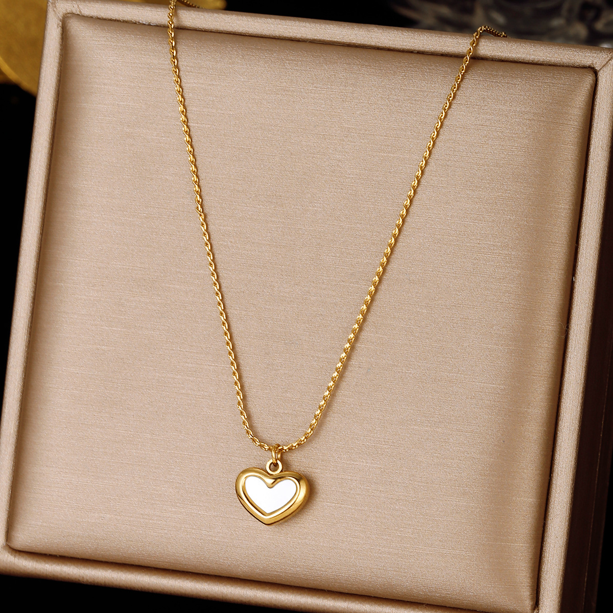 Fashion Heart Shape Copper Plating Pendant Necklace 1 Piece