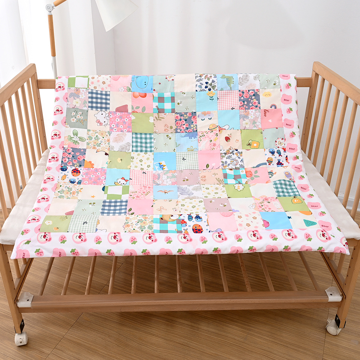 탈부착 가능한 귀여운 딸기곰(순면 안감)