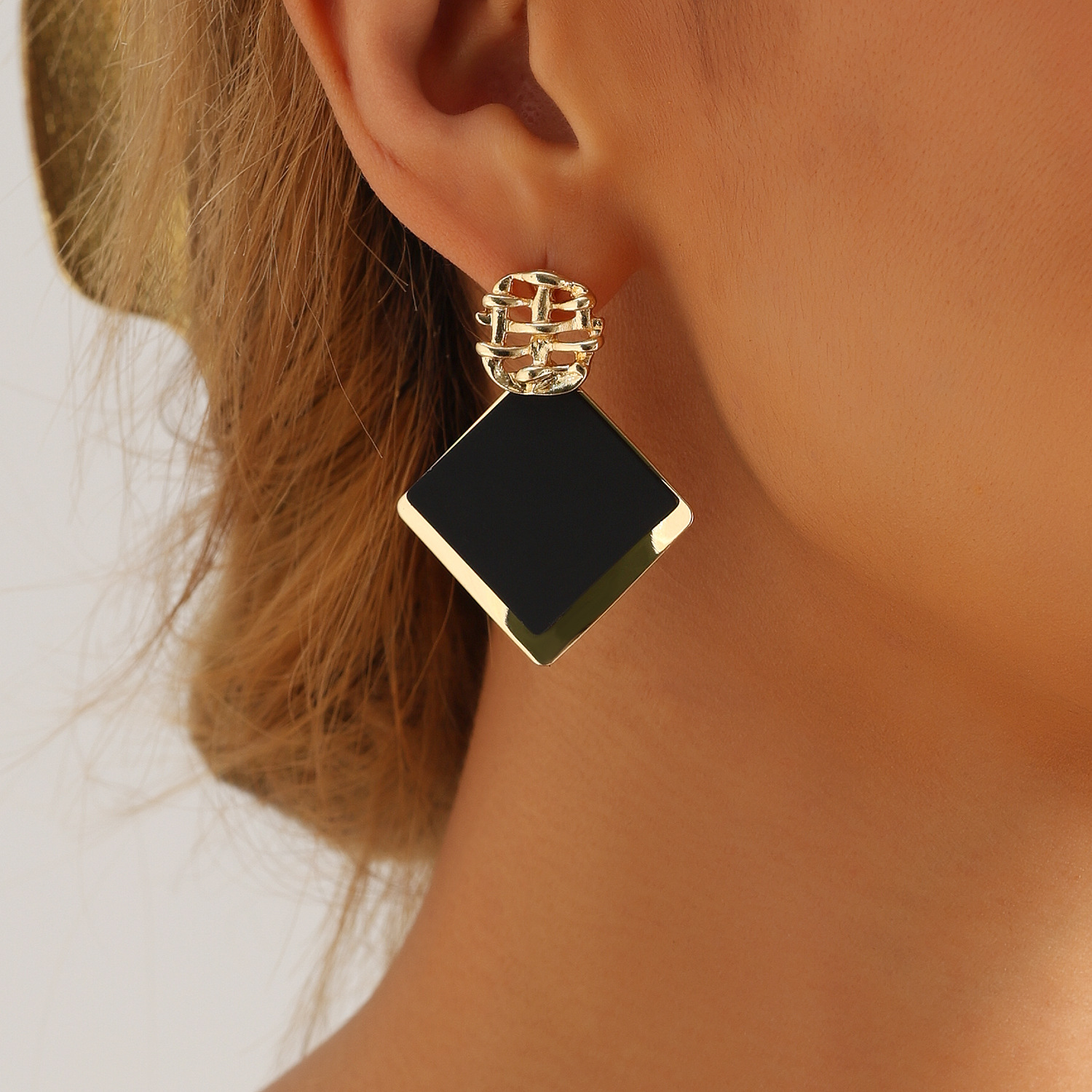 Fashionable black square small design retro geometric earrings