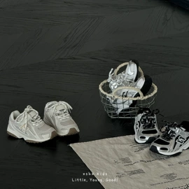 童运动鞋;童板鞋;童凉鞋