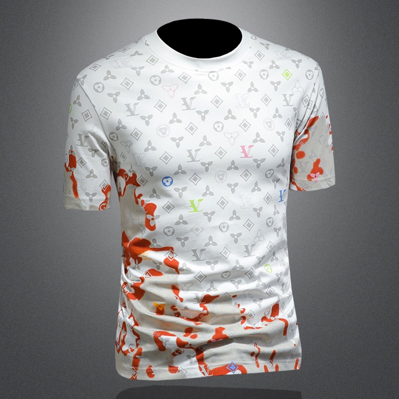 Camiseta de algodón de manga corta para hombre ligeramente ancha 2025 nueva estación europea de alta calidad venta directa de fábrica camiseta de media manga para hombre