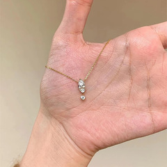 S925 スターリングシルバーサスペンションフラッシュダイヤモンドウォータードロップペンダント鎖骨チェーン女性ニッチハイエンドライトラグジュアリーミニマリストスタイル絶妙なアクセサリー
