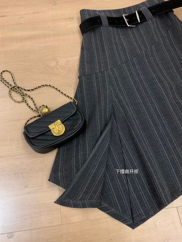 WGWE7060广州十三行女装2025秋装新款下摆鱼尾裙高腰半身裙配皮带|undefined