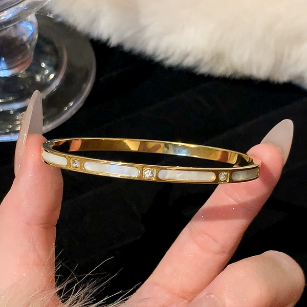 Bamboo golden bracelet stainless steel