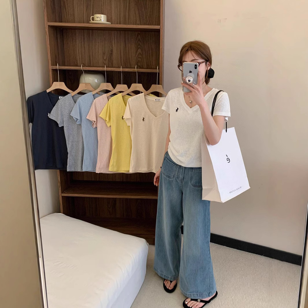 人气款七色夏款 简约小刺绣亚麻懒人棉V领短袖T恤女