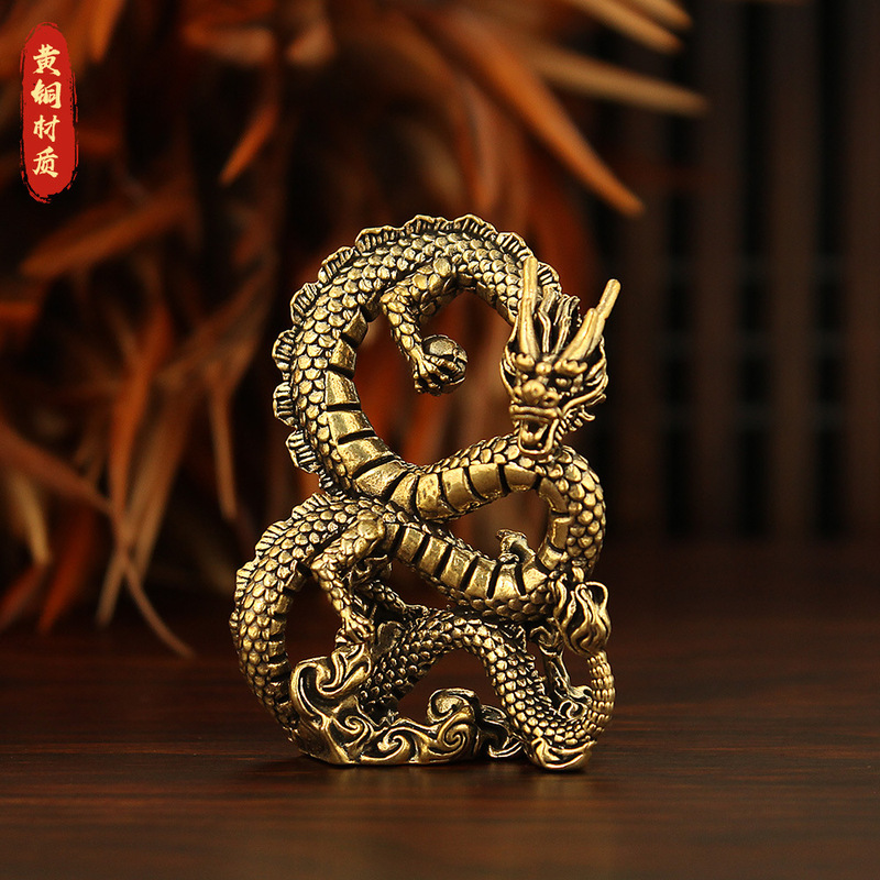 Dragon Playing with a Pearl Vintage Brass Ornament Auspicious Dragon Holding a Pearl Decor Zodiac Dragon Home Office Desktop Tea Pet Copper Craft Dragon Playing with a Pearl Vintage Brass Ornament Auspicious Dragon Holding a Pearl Decor Zodiac Dragon Home Office Desktop Tea Pet Copper Craft