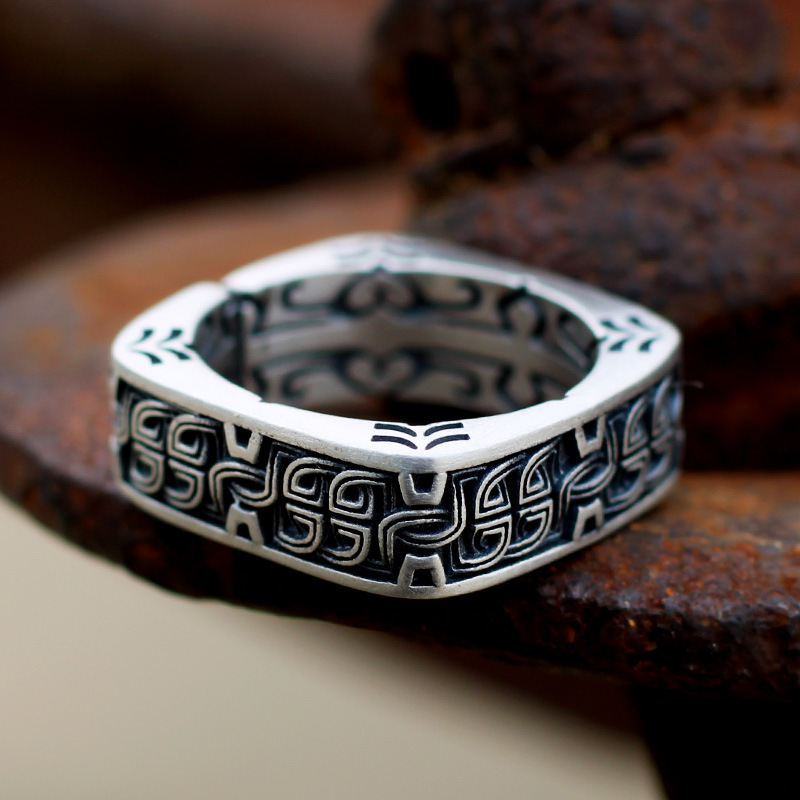 Thai Silver Square Round Pangu Ring For Men Trendy Retro