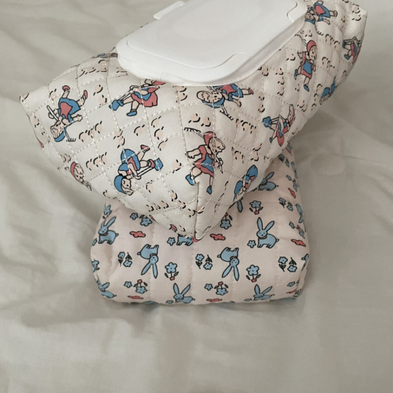 Ins Korean Version Floral Series Wet Wipes Bag Quilted Wet Wipes Cotton Bag Satchel Hanging Flip-Top Removable Tissue Bag