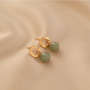 Vintage Light Luxury Natural Hetian Jade Jade Ear Stud Elegant All-match Earrings S925 Silver Needle Earrings Simple Sense