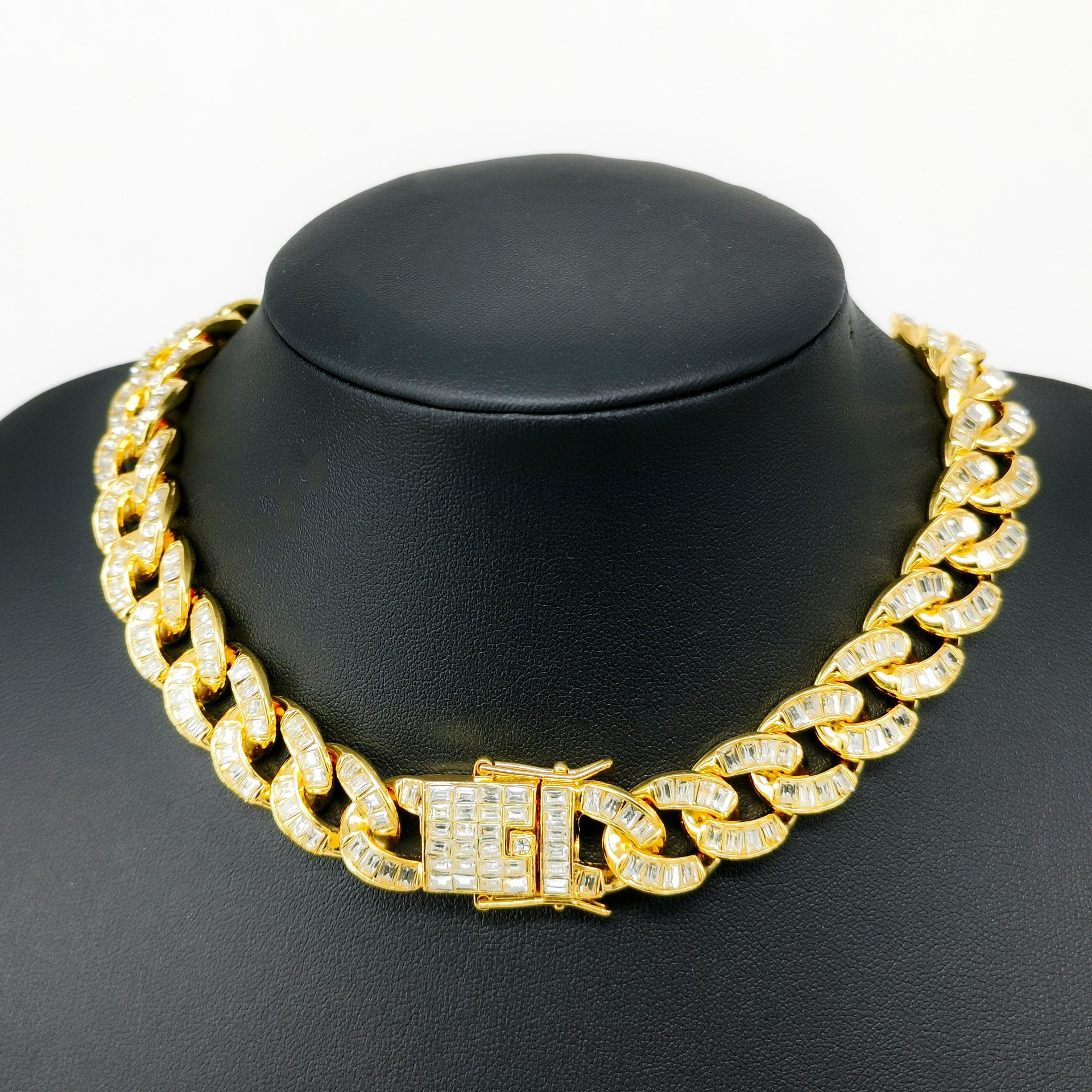 New 16mm rectangular glass necklace trendy Cuban chain with full diamond design alloy hip-hop style_voghion.com