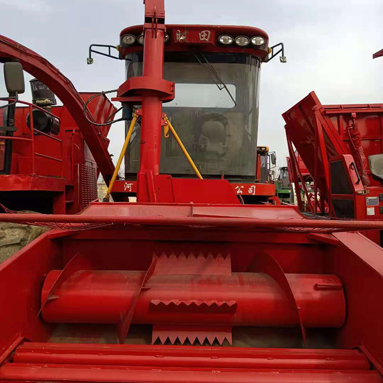 农用秸秆青储机 四轮驱动青储机 背负式青储机 欢迎来电