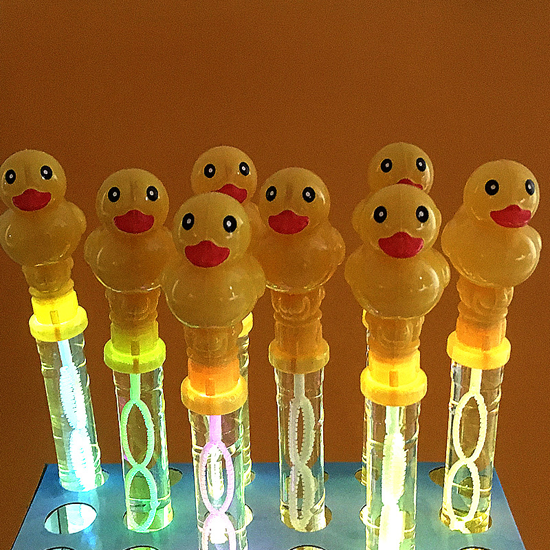 Máquina de burbujas en forma de patito amarillo – varita de burbujas recargable con líquido, juguete infantil al por mayor