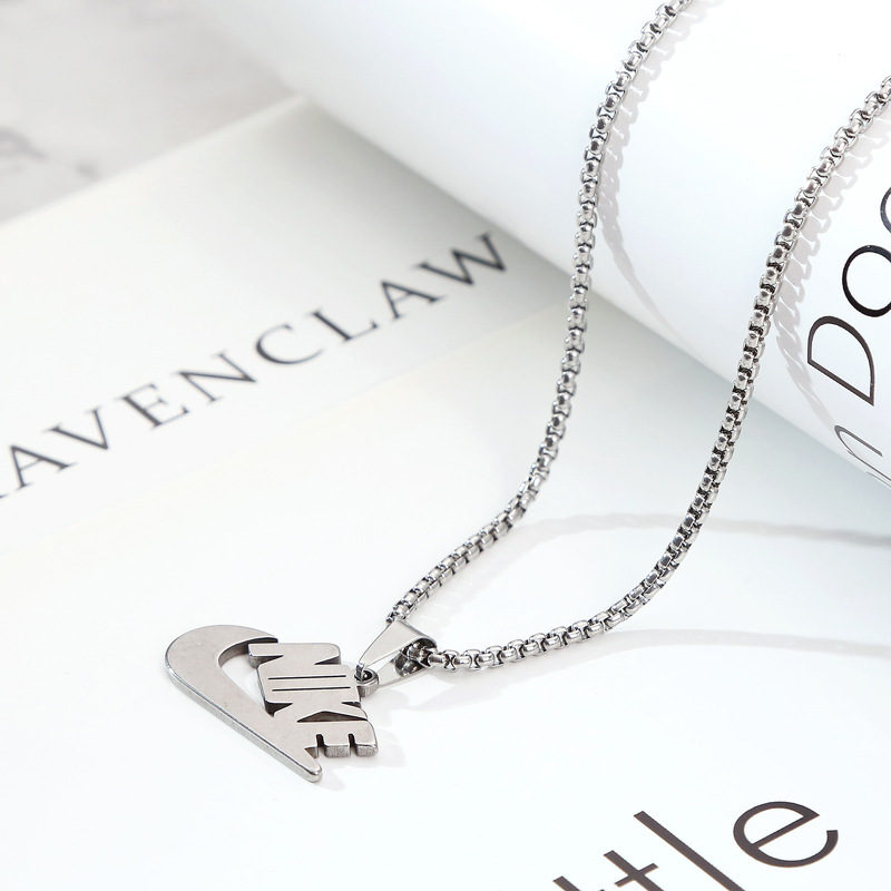 歐美街頭嘻哈蹦迪不鏽鋼項鍊男女原宿風個性潮牌勾子吊墜毛衣鏈