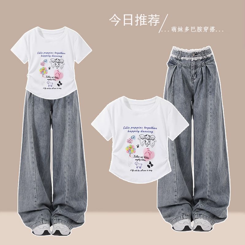 Fashionable Outfit # American-Style Fashionable Pleated Waist-Cinching Top Paired with Lace-Designed Straight-Leg Wide-Leg Jeans. Fashionable Outfit # American-Style Fashionable Pleated Waist-Cinching Top Paired with Lace-Designed Straight-Leg Wide-Leg Jeans.