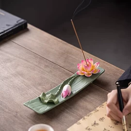 陶瓷工艺品;香炉;香托/香盘