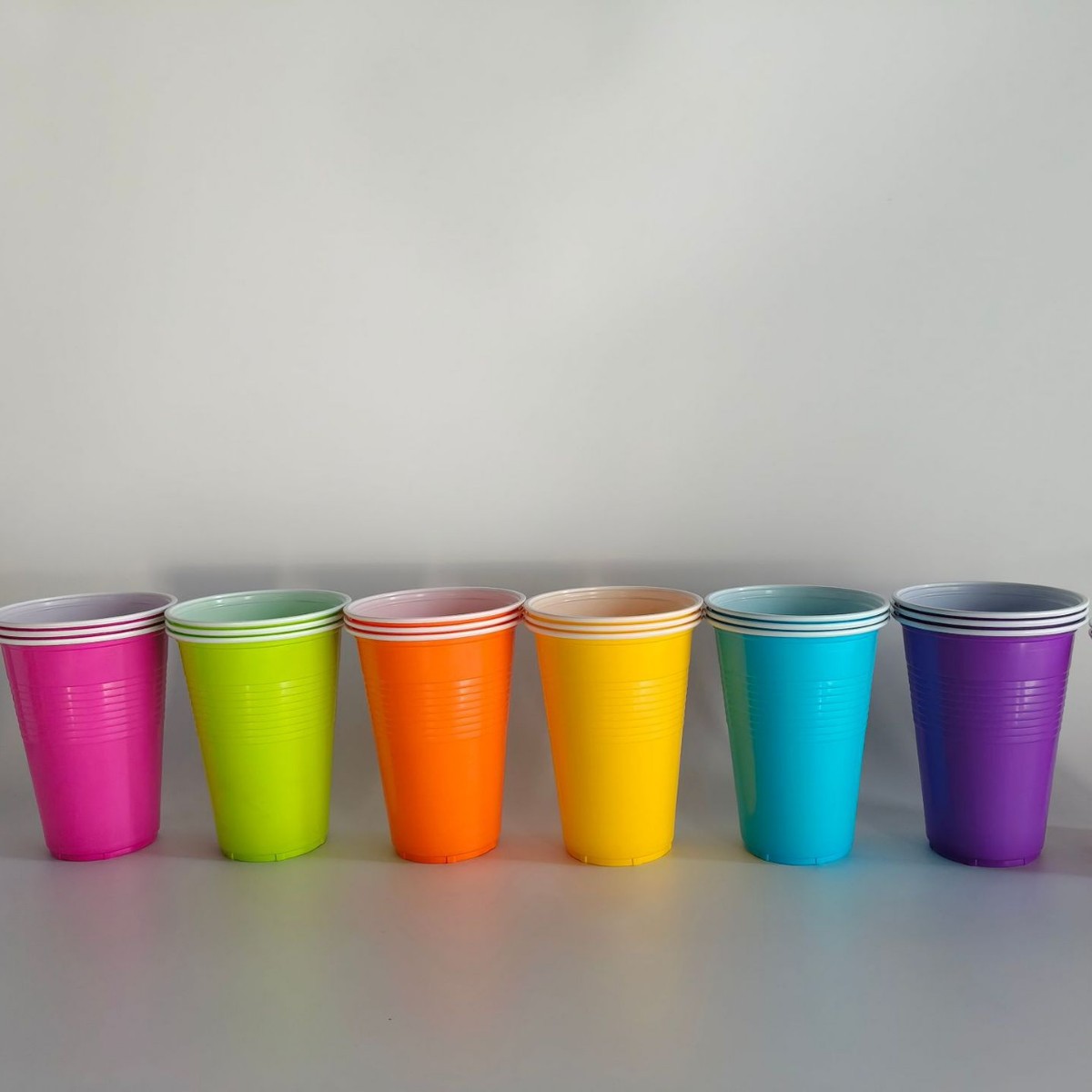 More Than 50 Colors of Pp Plastic Cups Available 16oz 480ml
