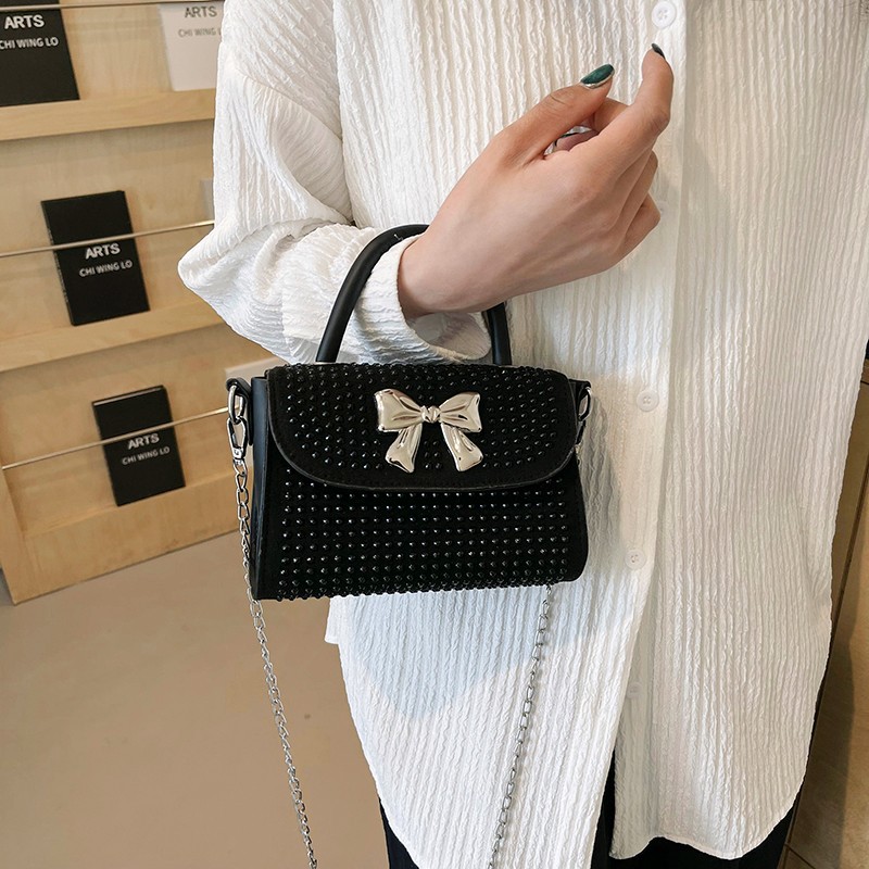 (2개) 풀 다이아몬드 언더암 작은 가방 2024 새로운 가을 여성 다이아몬드 체인 백 세련된 어깨 크로스 바디 백