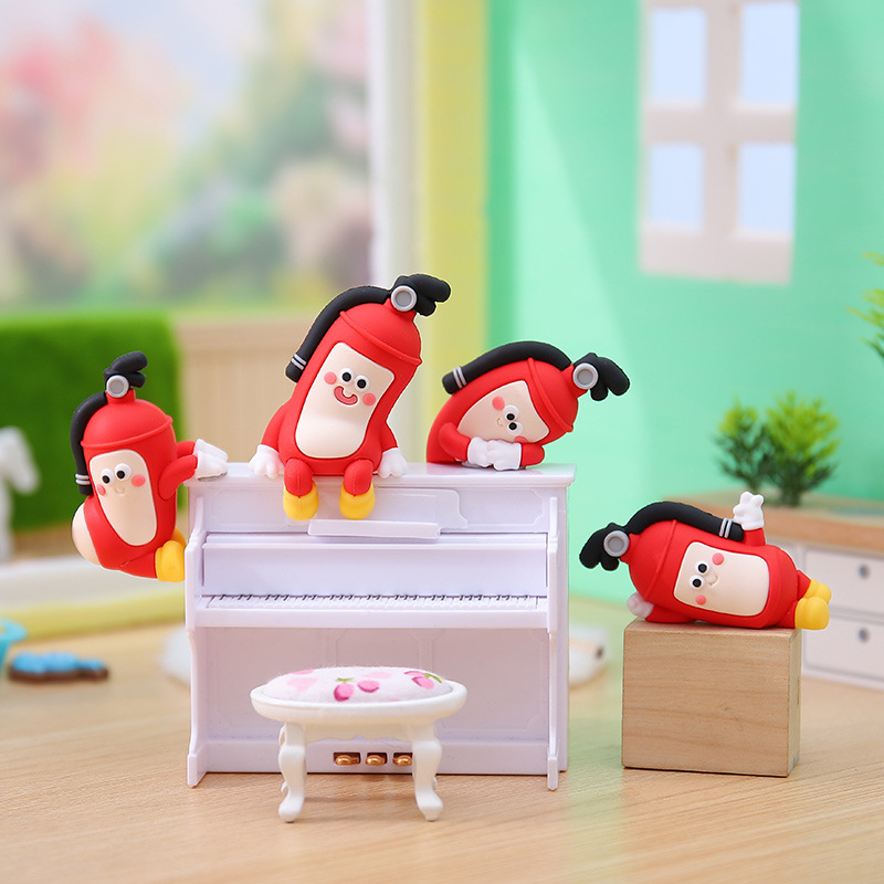 Super cute fire extinguisher Mr. mini party decoration wholesale desk decorations funny gifts