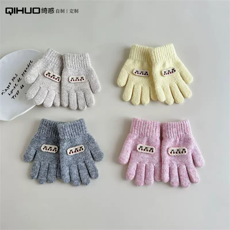 秋冬季儿童针织分指手套樱桃小标宝宝户外防寒保暖防风毛线手套