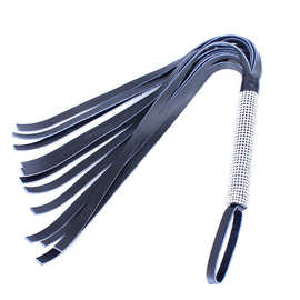 成人情趣S,M水晶钻石手把黑色真皮长条皮鞭SP惩罚皮革散鞭道具