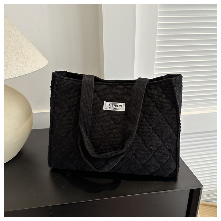 Square Shape Women's Medium All Seasons Canvas Solid Color Classic Style Square Magnetic Buckle Shoulder Bag Handbag