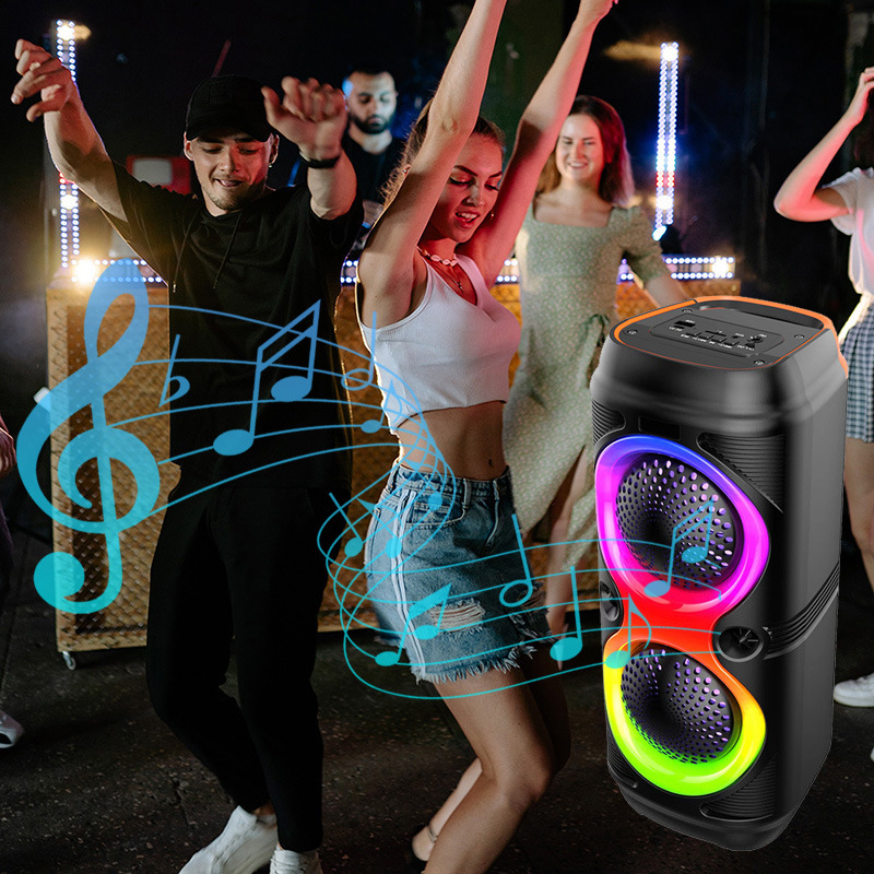 Nuevos productos transfronterizos dos altavoces de altavoz bluetooth colorido micrófono al aire libre danza cuadrada escenario de sonido suministro de fábrica