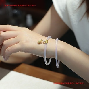 ���C�ӫF������CŮʿ��ȻС���ᭇ�O�C�̽𶣮��錚�Ʒ��ؔ�{��