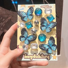 ��ɫ����Ь���������؈�䱩���ܶ࿨ͨԪ�������Wҫ����ЬЬ��
