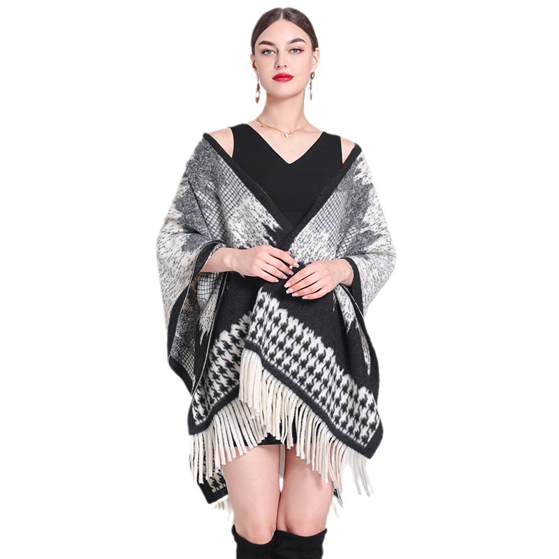 Shawl cape Lady's plaid cardigan with fringe plaid cape scarf woolen coat_voghion.com