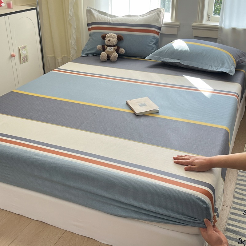 아침 햇살이 살짝 나온다(면)