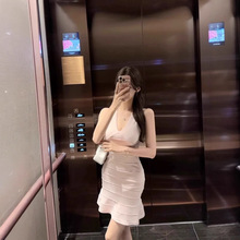 法式格调 富家千金v领收腰修身显瘦气质弹力针织连衣裙女