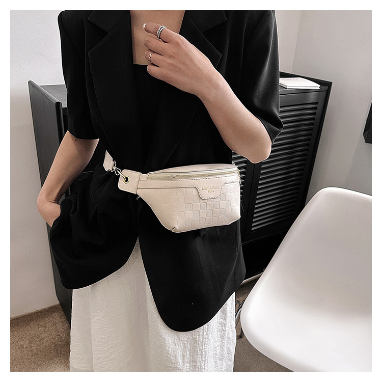 Bolso de pecho a cuadros estilo superventas transfronterizo para mujer, nuevo modelo 2025, riñonera multifuncional, bandolera de un solo hombro, casual y versátil.