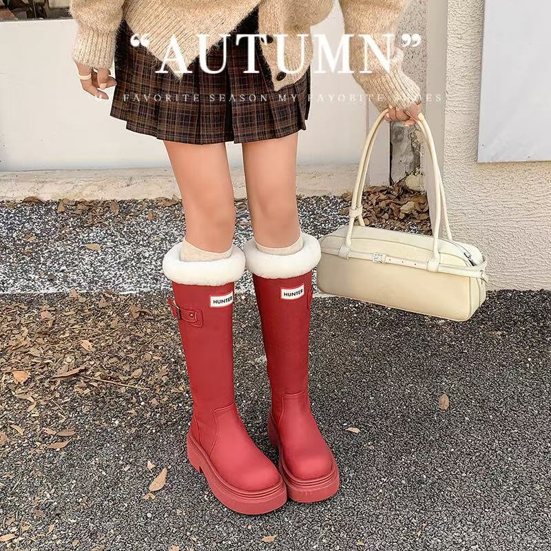 Boot nữ cổ cao ôm bắp chân lót lông cừu ấm áp đế dày da bò — màu đen