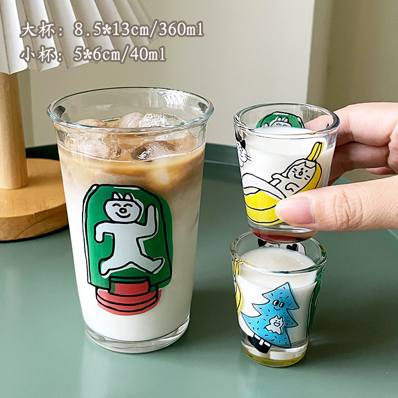 日本式の清酒のコップのセットは厚いミニガラスの焼酎の家庭の個性のプリントの小さい杯の白酒のコップを厚くします。|undefined