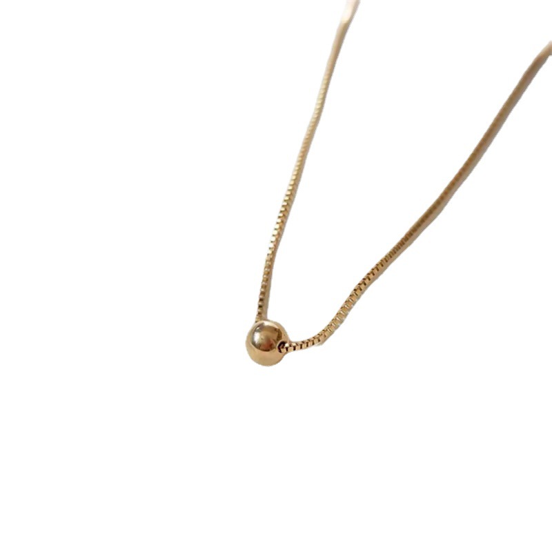 Corea del Sur personalizado oro metal pequeño collar de cuentas de Oro de las mujeres temperamento simple Internet celebridad collar de moda Cadena de clavícula corta