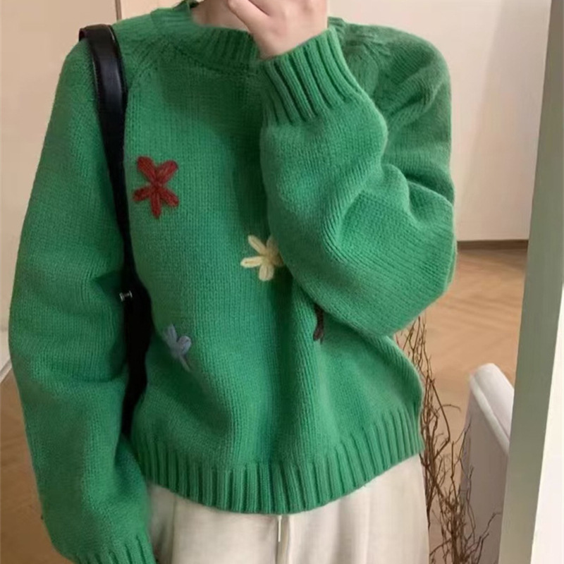 2025秋装新款女装花朵减龄外搭毛衣女韩系圆领秋装慵懒风针织上衣|undefined