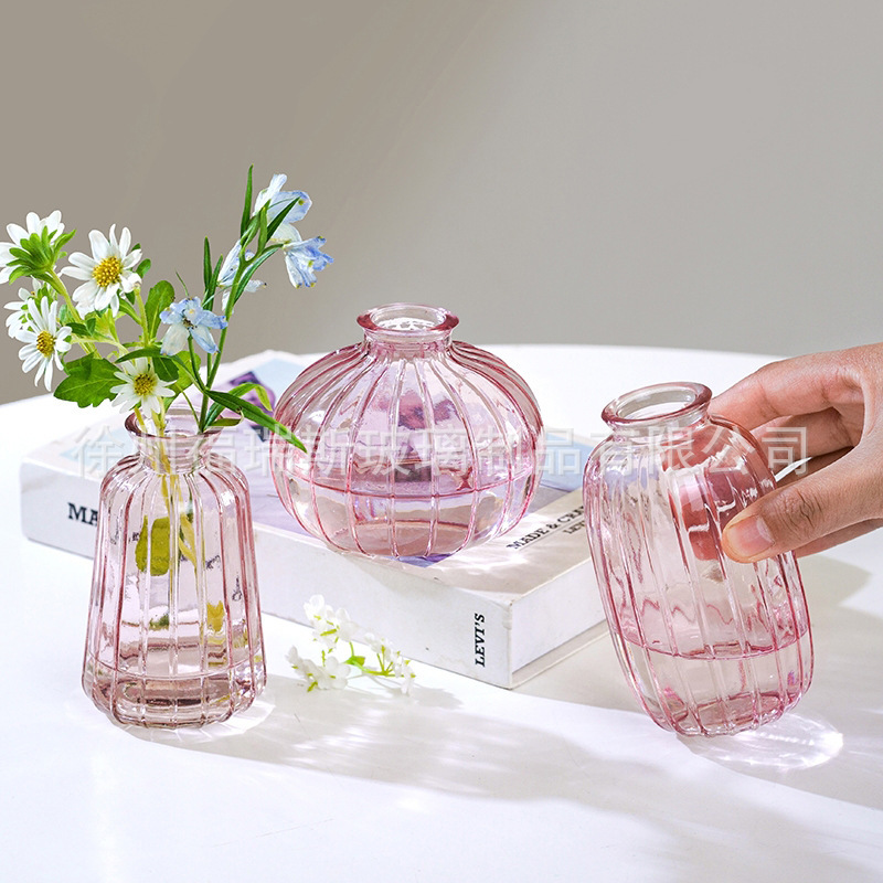 Transparent Glass Vase with Vertical Stripes, High-End Luxury Desktop Decoration, Flower Arrangement, Hydroponics, Export Set, Ornament Transparent Glass Vase with Vertical Stripes, High-End Luxury Desktop Decoration, Flower Arrangement, Hydroponics, Export Set, Ornament