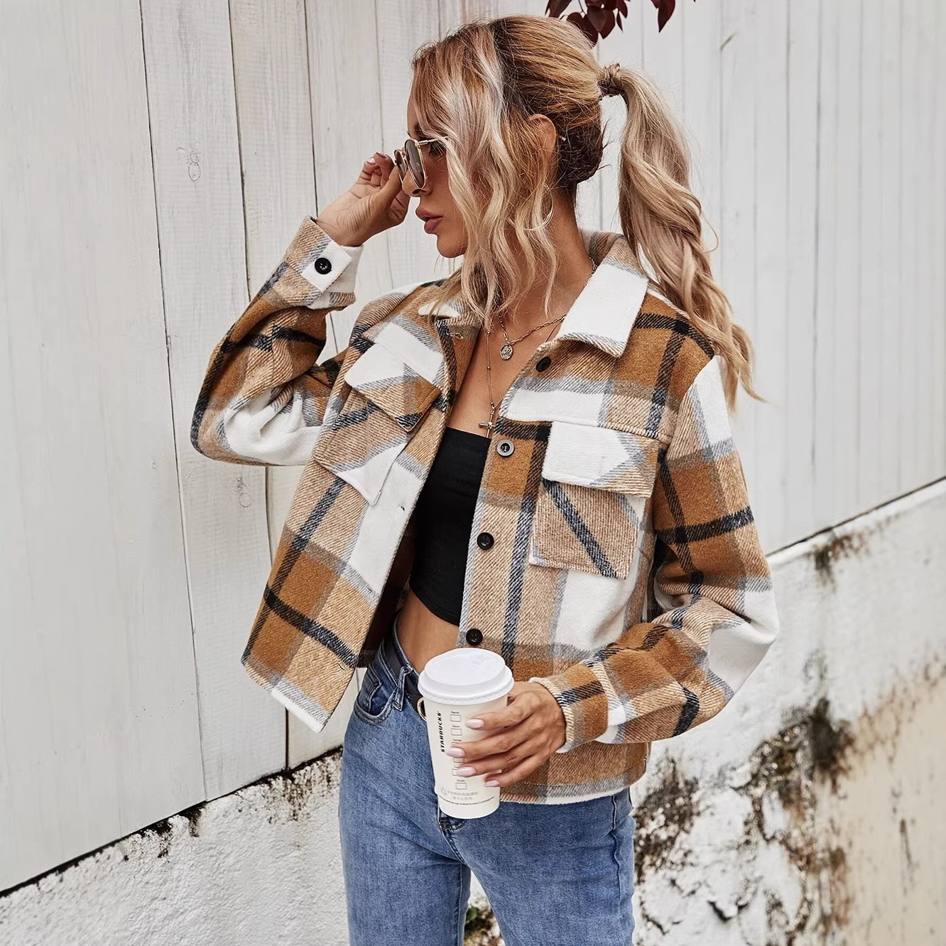 Amazon transfronterizo 2022 Otoño e Invierno popular europeo y americano solapa de un solo pecho de lana abrigo a cuadros de las mujeres Top corto