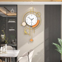 简约轻奢挂钟钟表客厅高级感家用挂墙免打孔餐厅背景装饰静音时钟