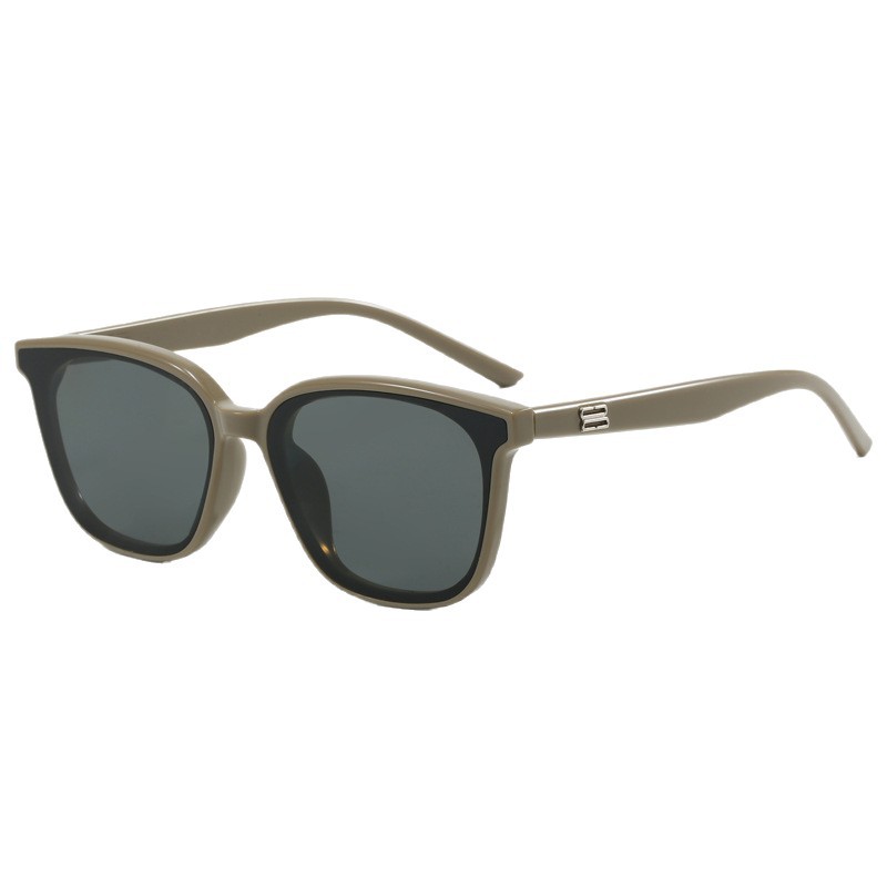 Square quality fashionable trend universal sunglasses for men and…